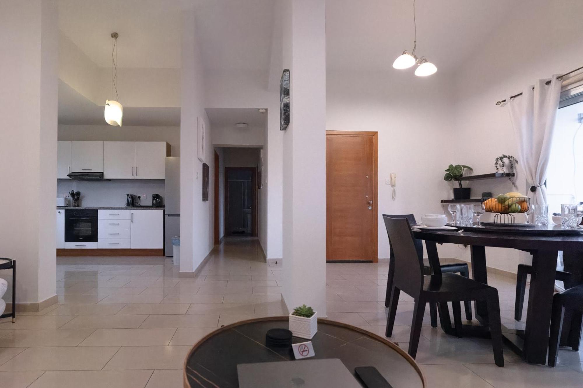 Nefeli Blue-Horizon 2B, Pool, Suites, Big Balconies Пафос Екстериор снимка